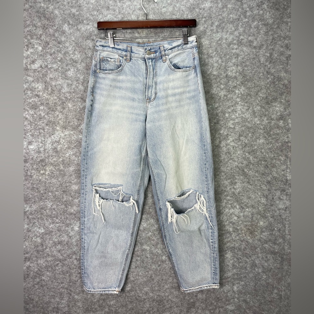 American Eagle Outfitters Mom Jeans Womens 6 Blue High Rise Ripped Distressed